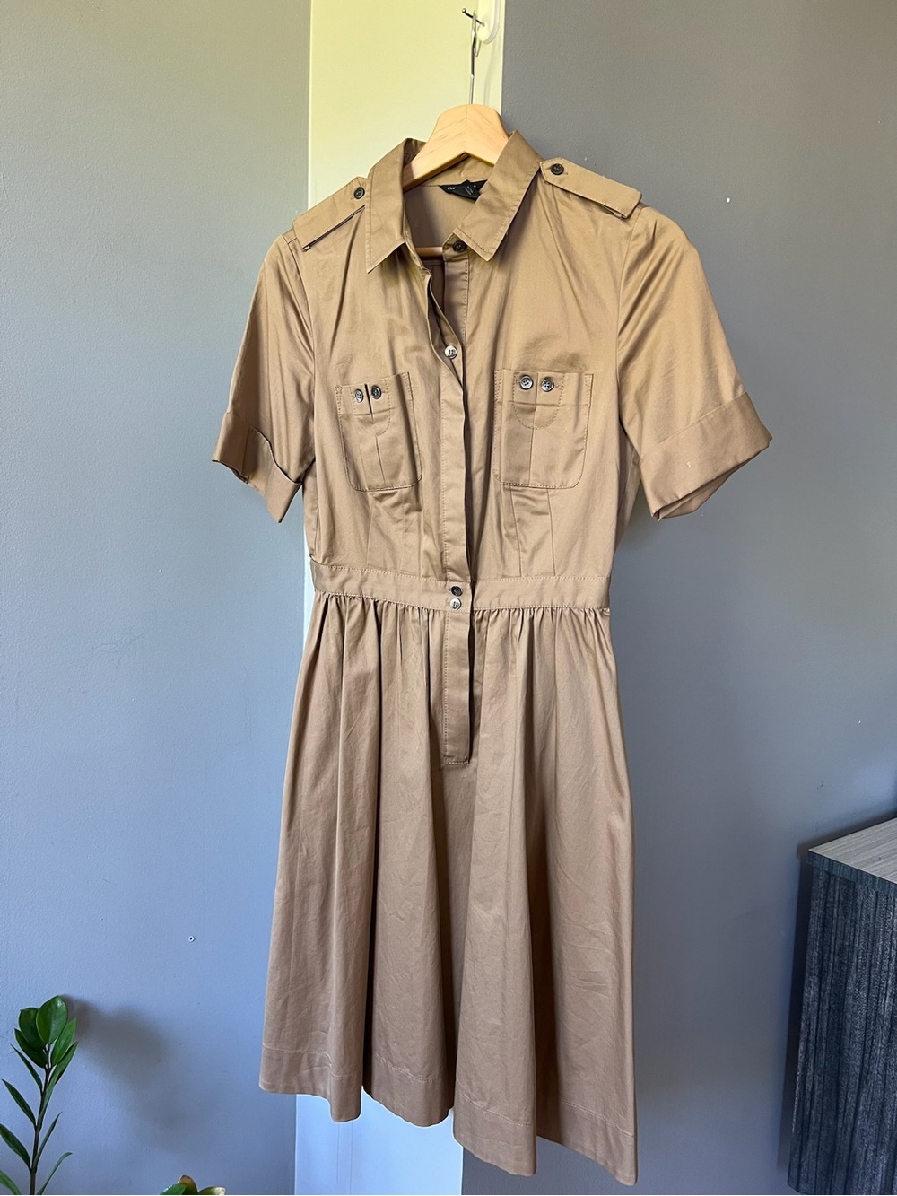 Club Monaco Tan Short-Sleeve Shirtwaist Midi Dress